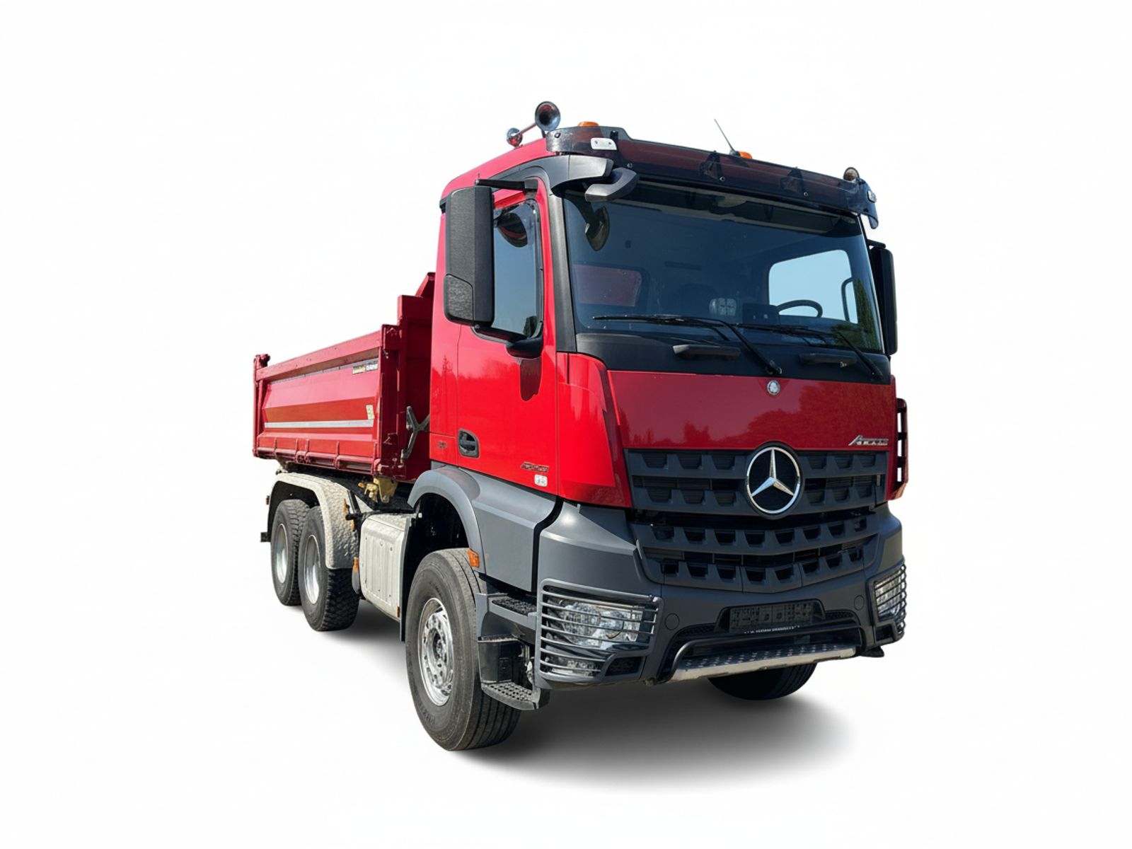 Mercedes Arocs — trojstranný sklápač