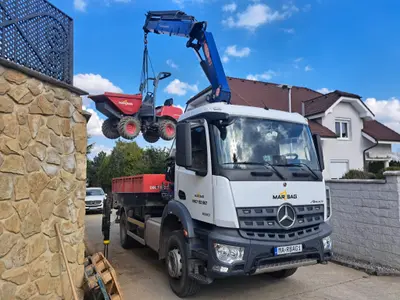 Práce hydraulickou rukou