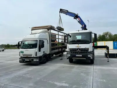 Práce hydraulickou rukou